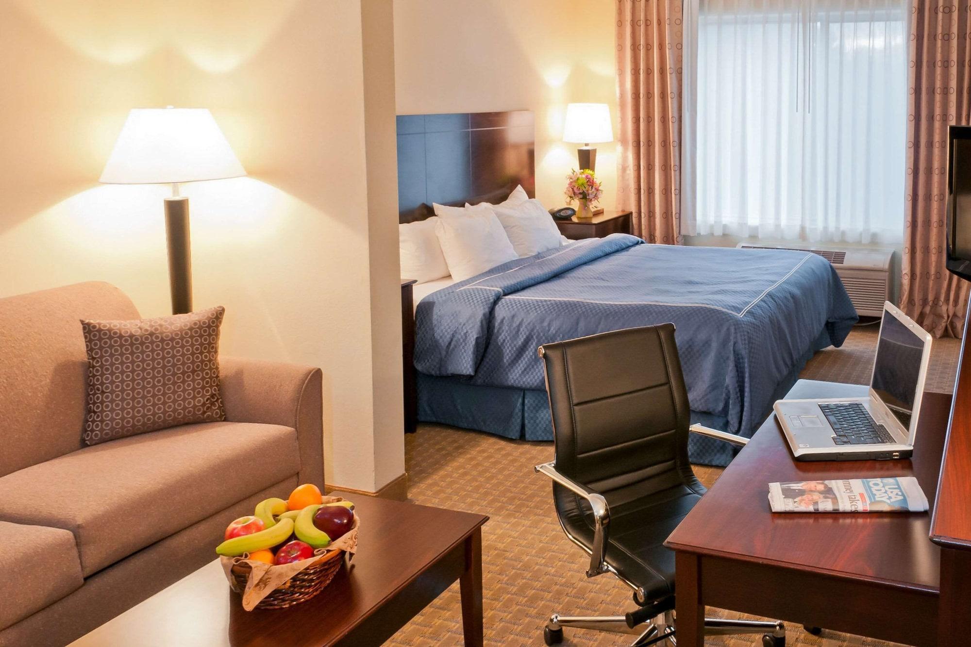 Comfort Suites University Area Notre Dame-South Bend Kültér fotó