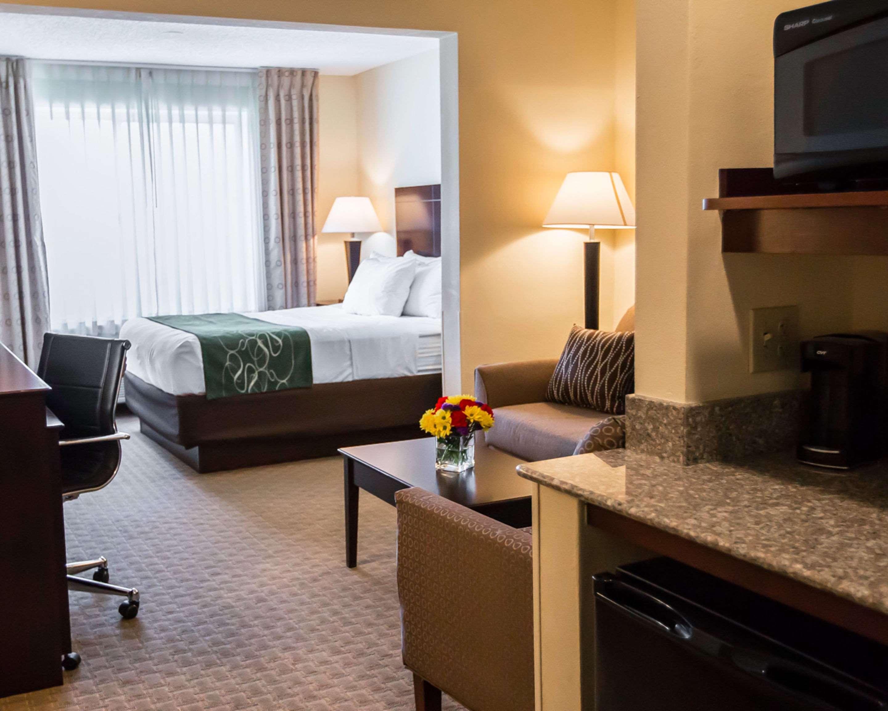 Comfort Suites University Area Notre Dame-South Bend Kültér fotó