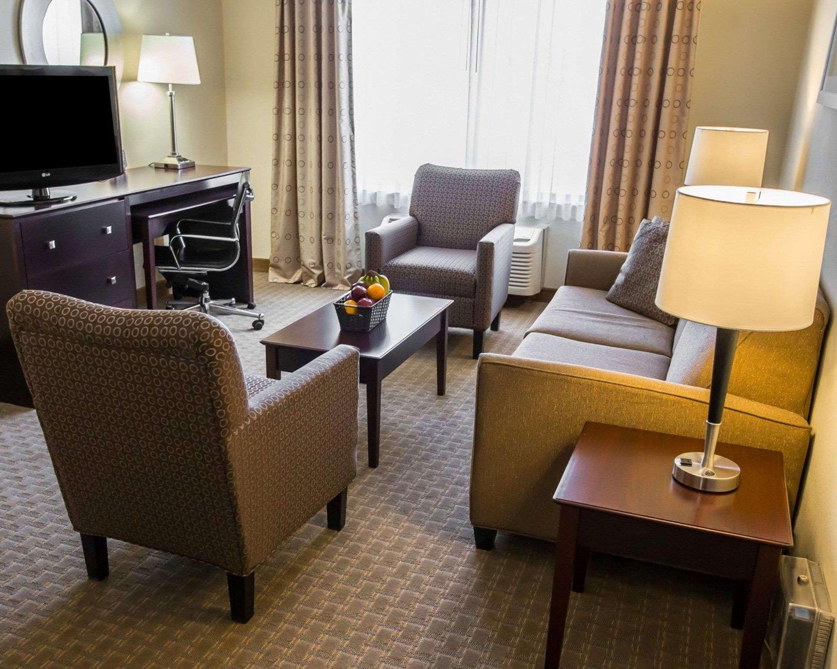Comfort Suites University Area Notre Dame-South Bend Kültér fotó