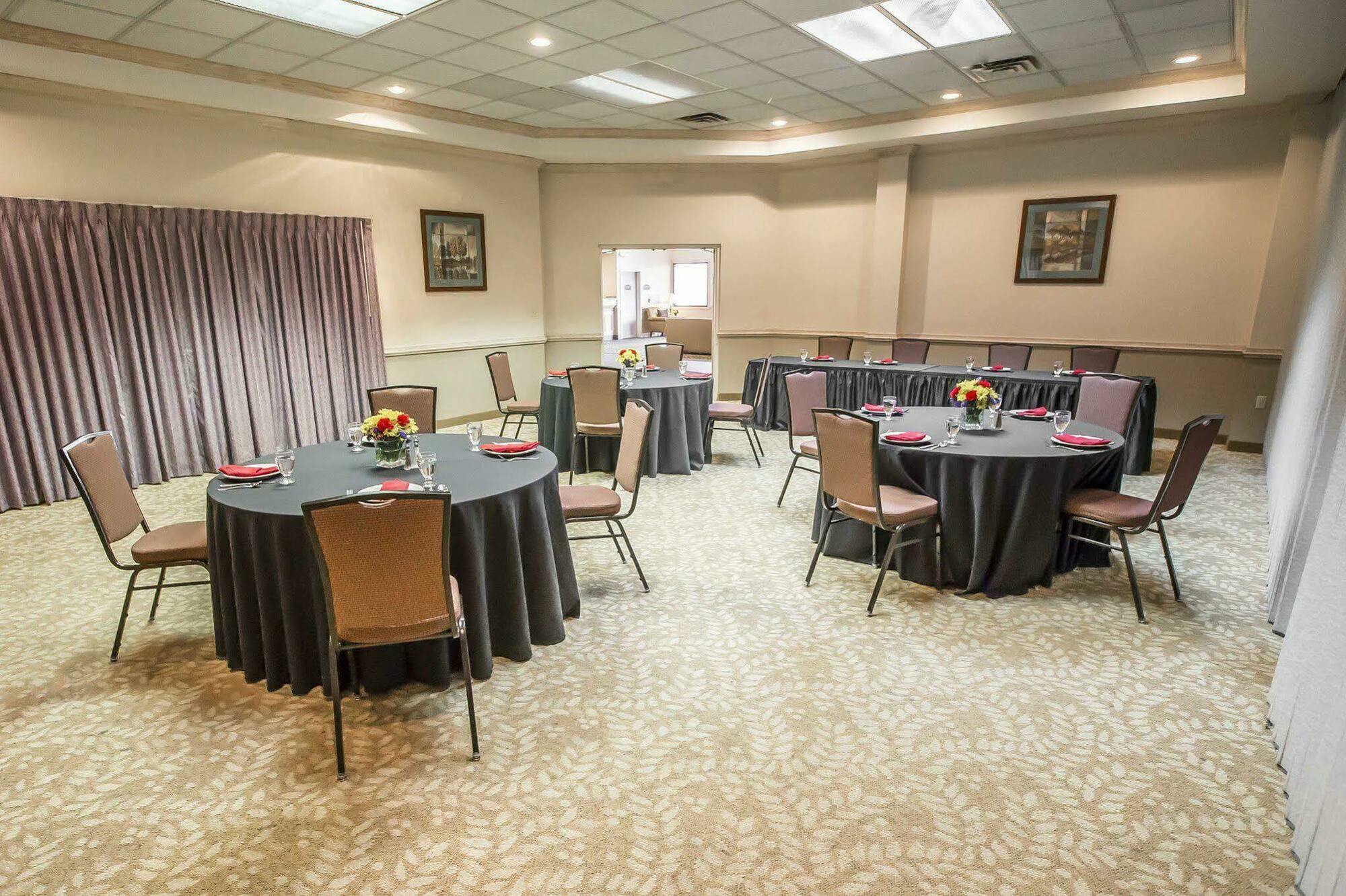 Comfort Suites University Area Notre Dame-South Bend Kültér fotó