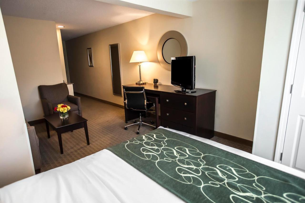 Comfort Suites University Area Notre Dame-South Bend Kültér fotó